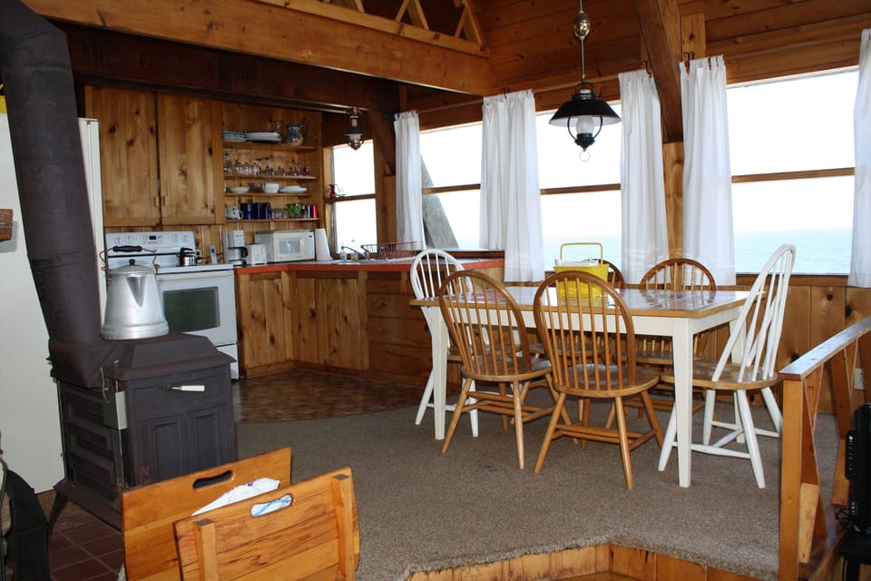2013 Dining & Kitchen