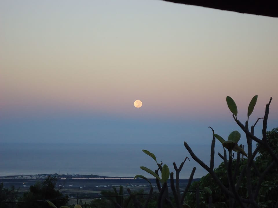 full moon
