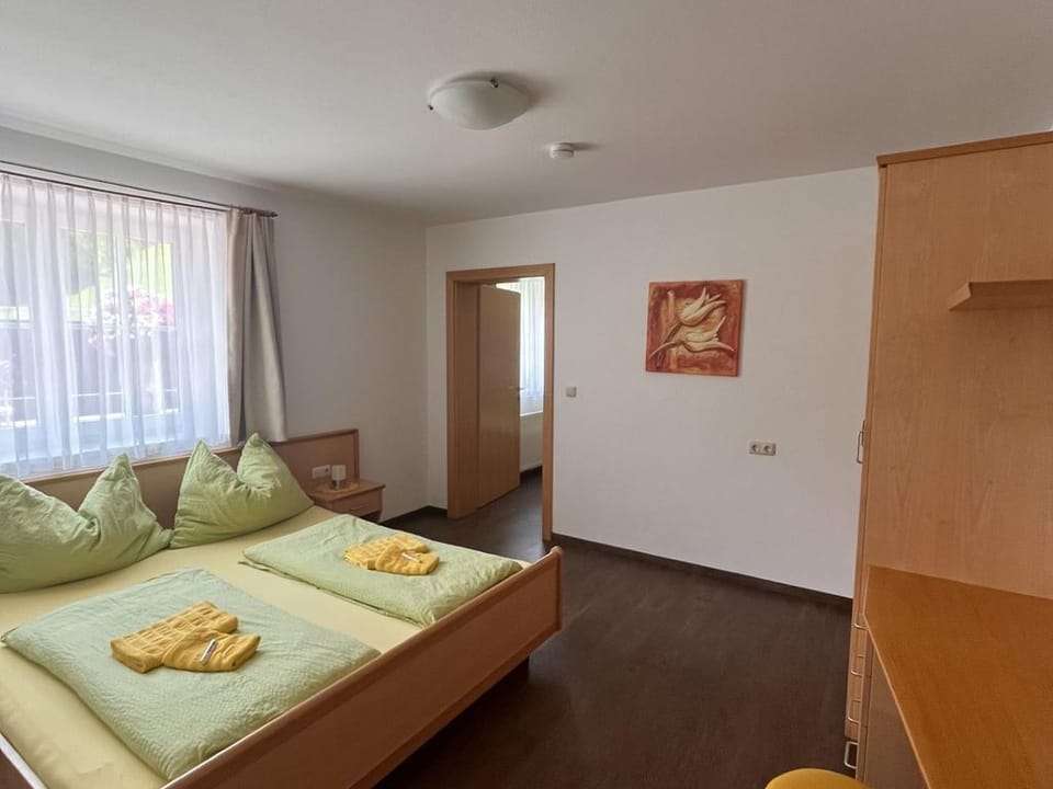 NO. 1 Ap./4 or more bedrooms / shower, W - Fletzberger, house Apartment in Salzburgerland