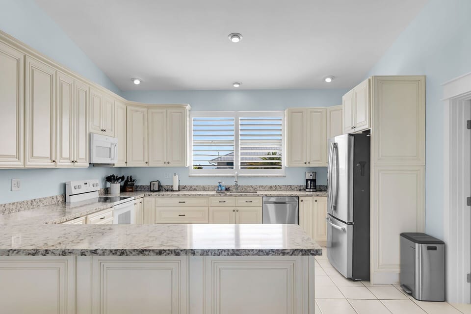 Main kitchen
