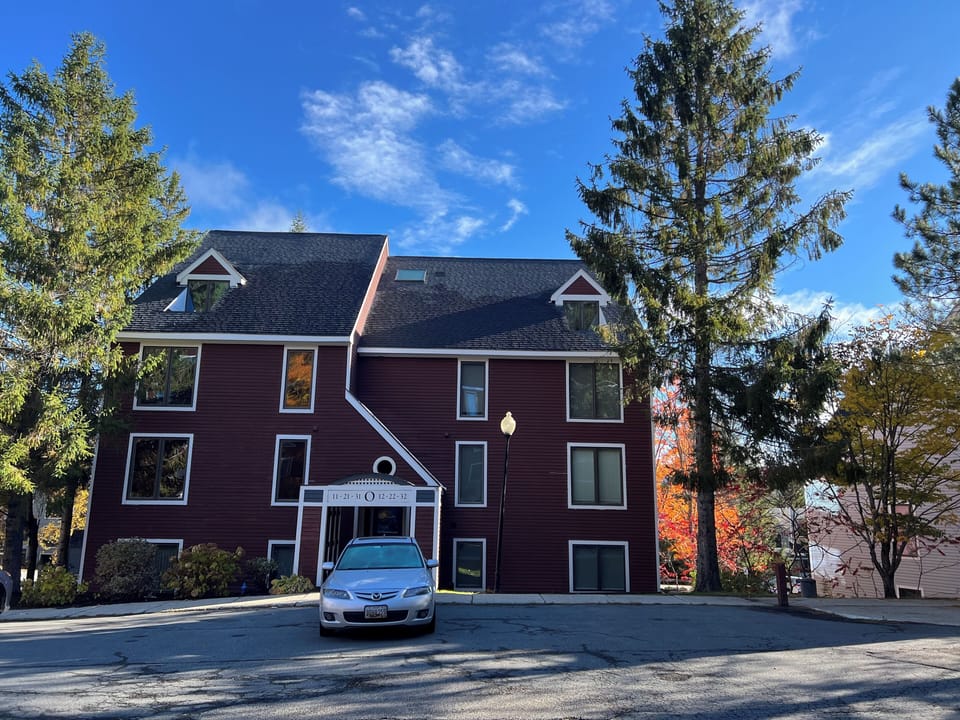 Quiet end unit beautiful in all four seasons. This is summer!