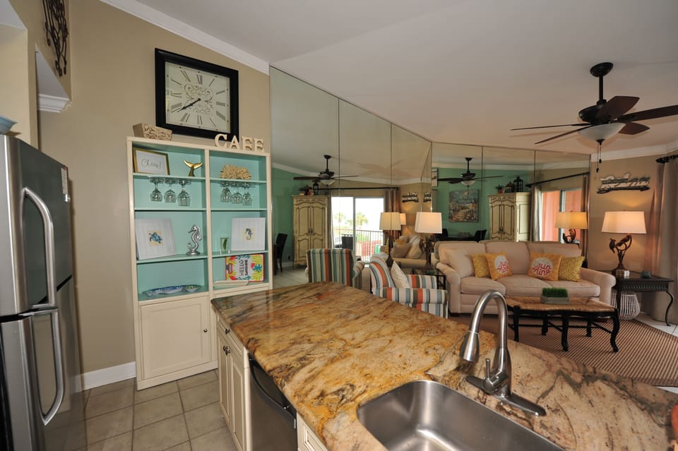 Kitchen Bar