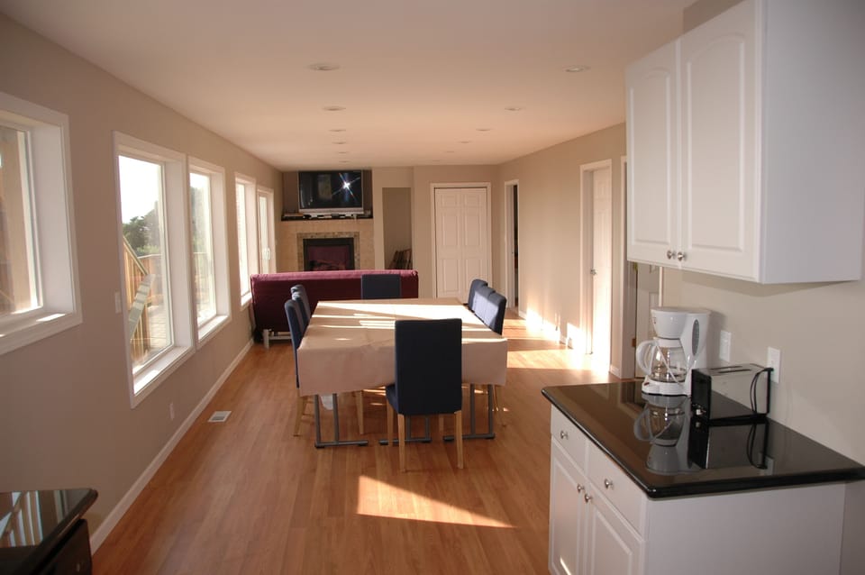 Lower large room