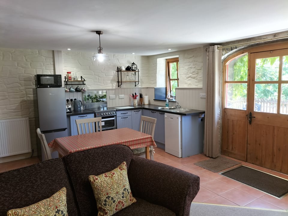 The kitchen and lounge area is open plan and spacious.