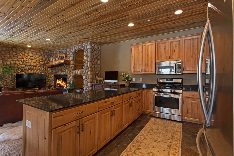 Tons of space for entertaining in this spacious condo