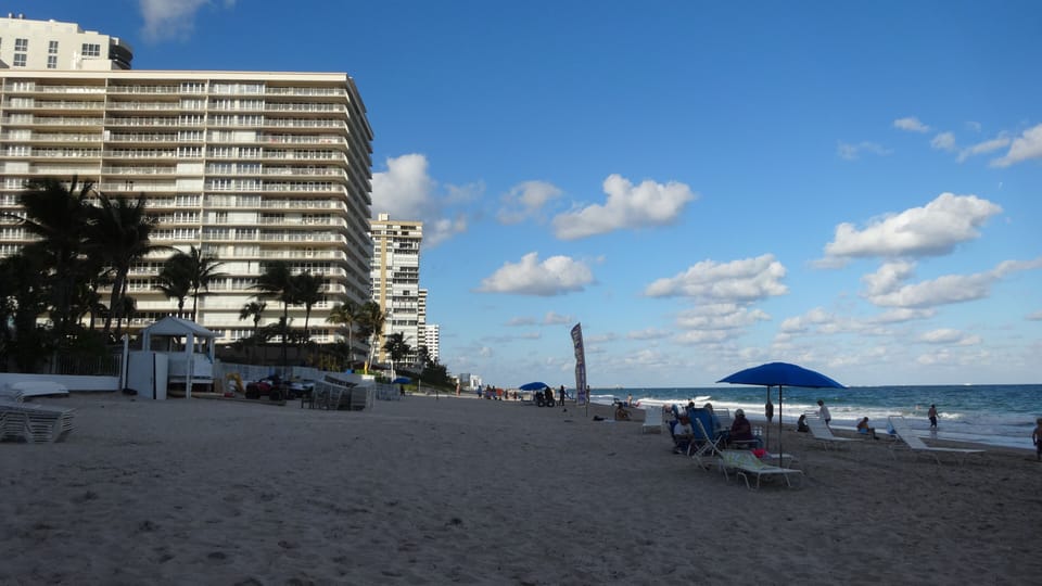view looking towards Lauderdale-by-the-sea which is a 1 mile walk down the beach
