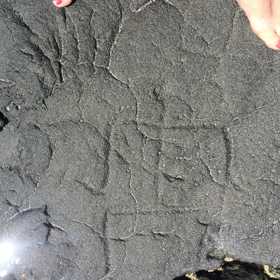 One of the petroglyphs across the street to the South of Kahalu'u Beach.
