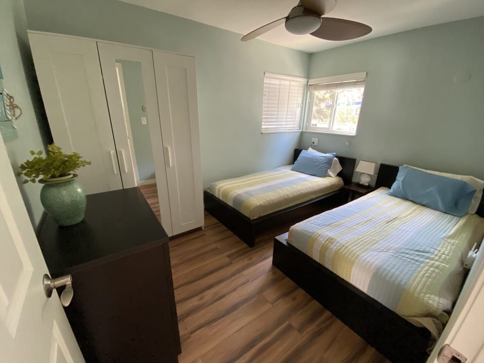 Bed #3 has two twin beds. 