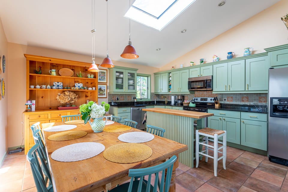 Fully stocked kitchen for cooking, serving and grilling.