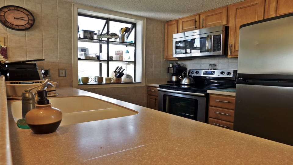 Lovely Kitchen with Stainless Steel appliances