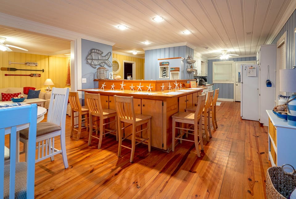 Kitchen and dining area