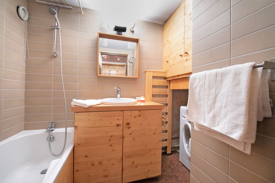 Bathroom with bathtub