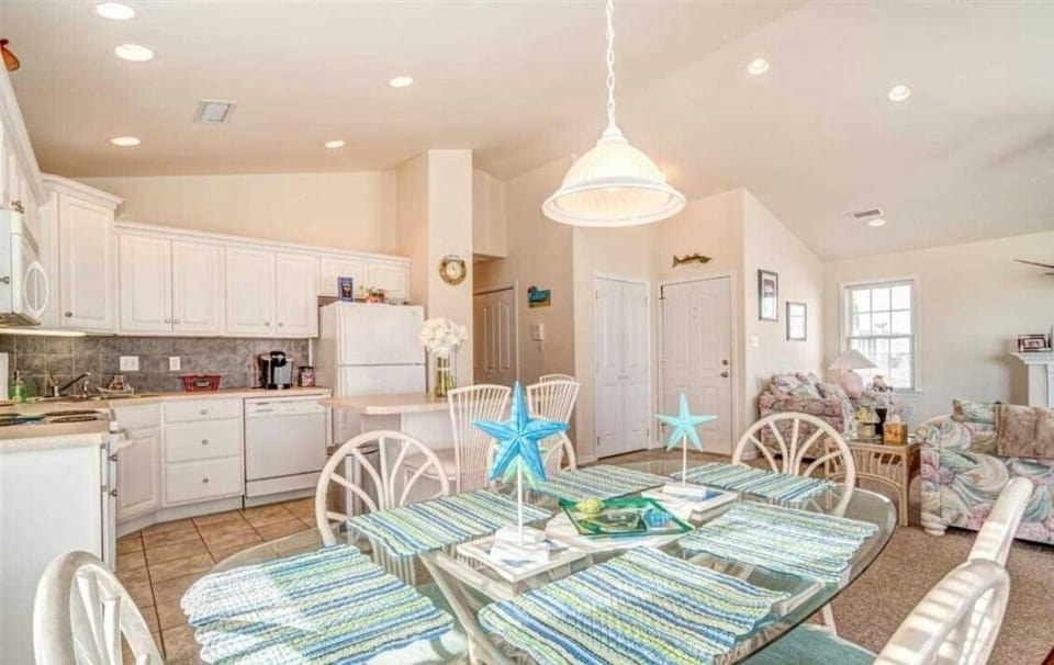 Dinning Table