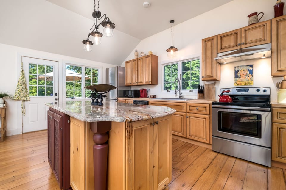 Fully equipped kitchen