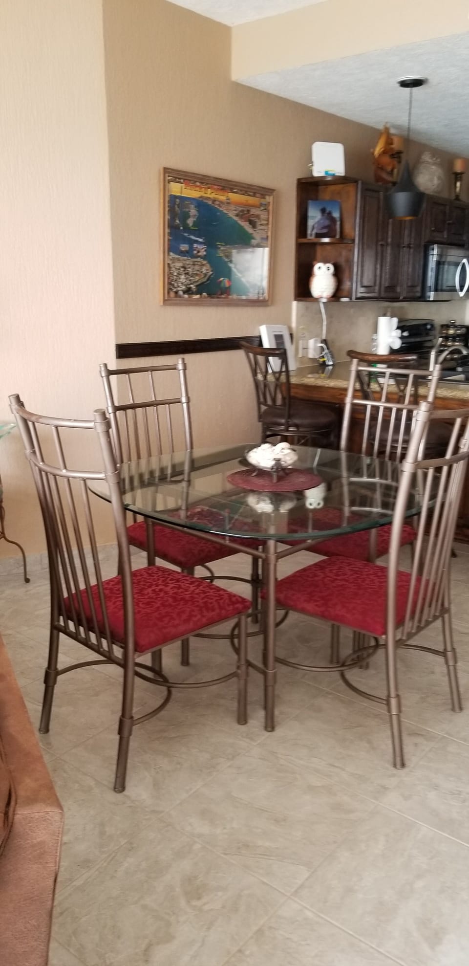 KITCHEN TABLE 