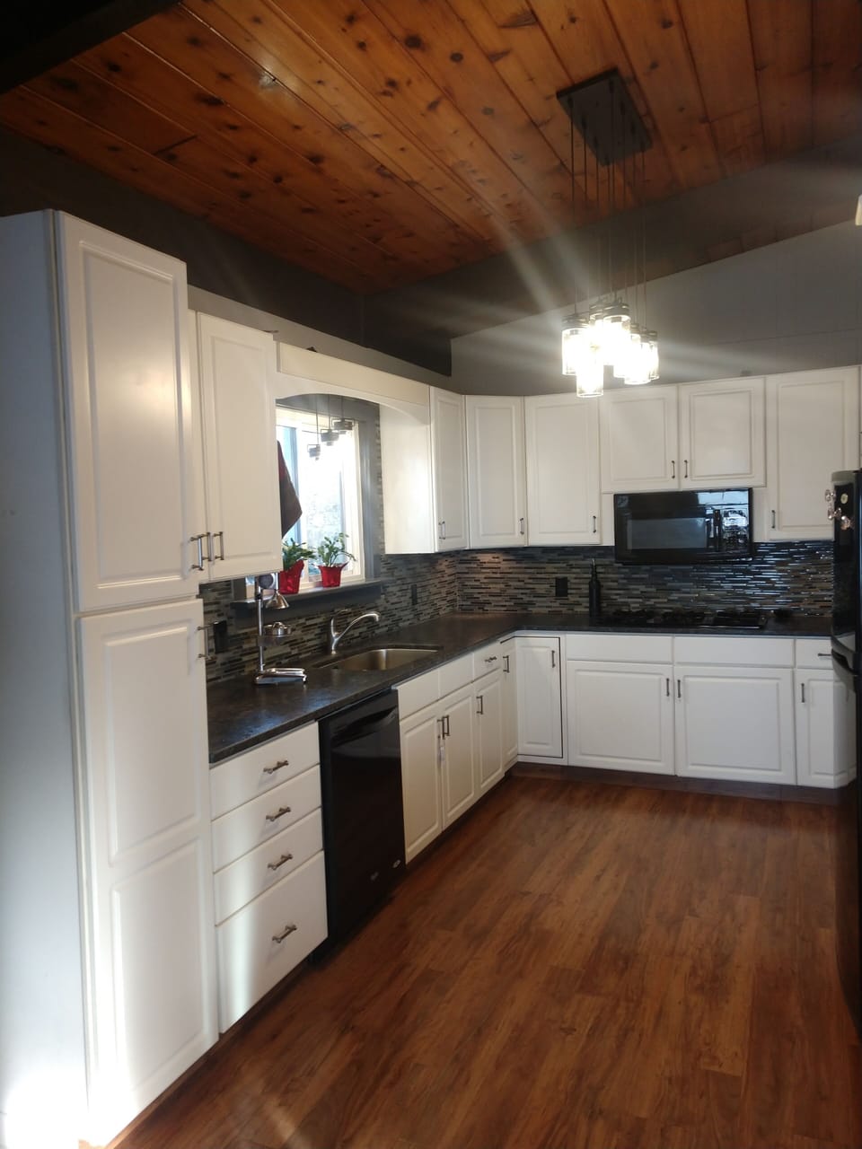 Kitchen Leading Into Living Room