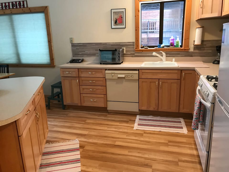 Spacious kitchen allows for the whole group to cook together. 
