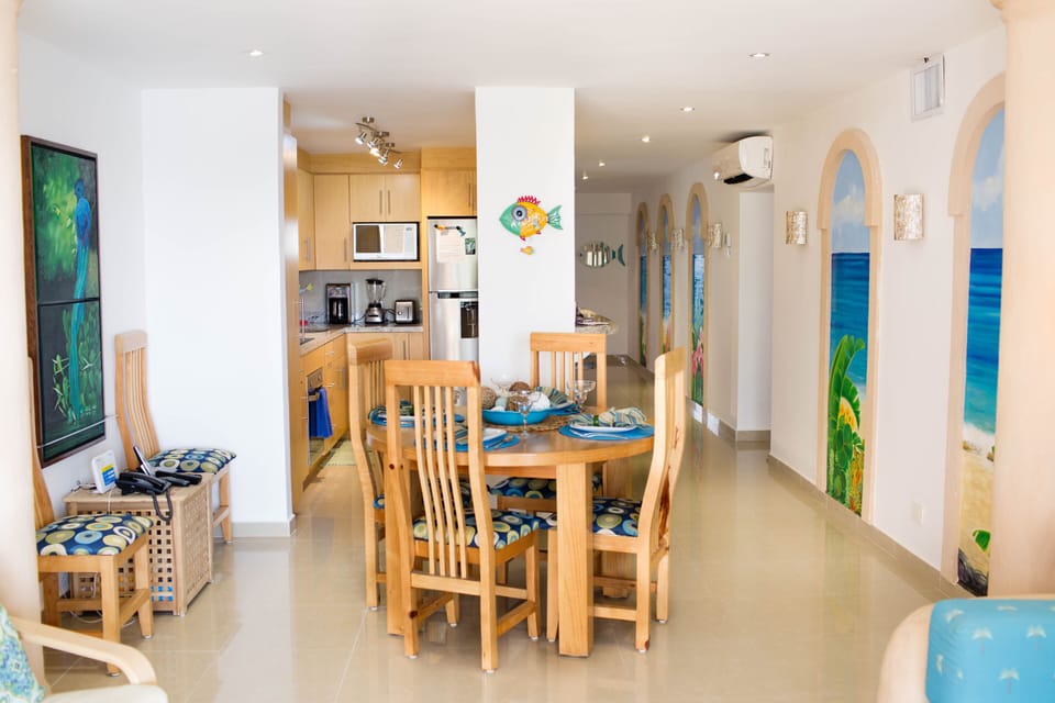 The open design and décor provides warmth and breathtaking views from every room