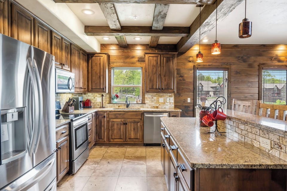 Fully equipped kitchen