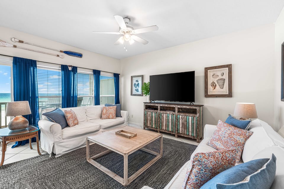Welcome to Beach Life! Gulf Front