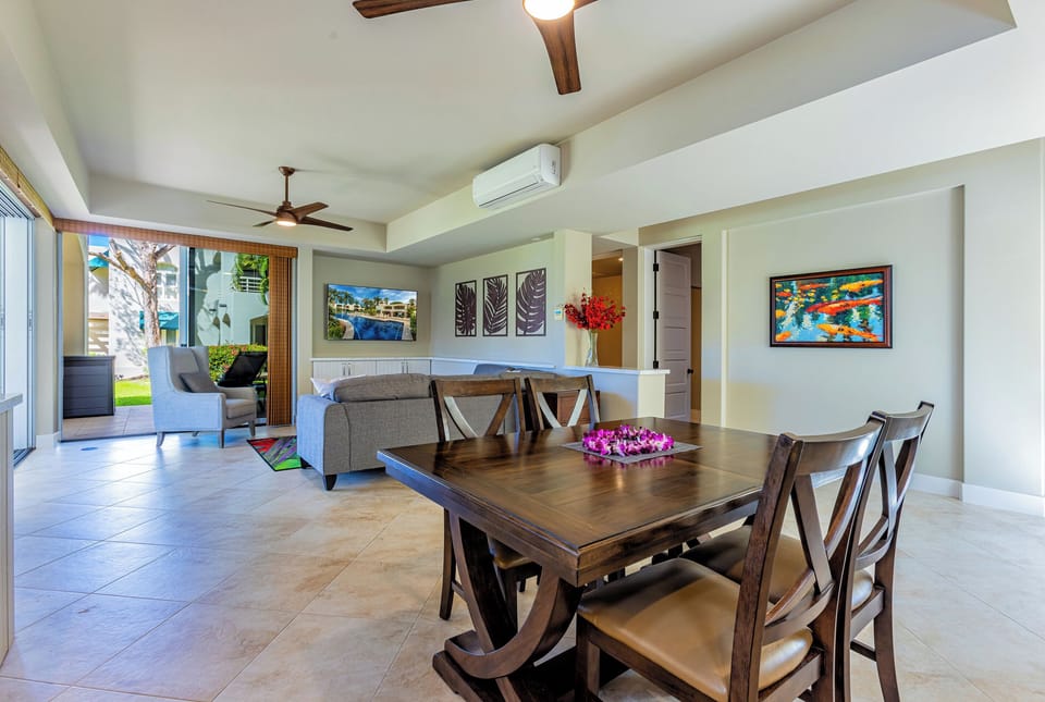 Welcome to Palms at Wailea 503 (dining and living area)