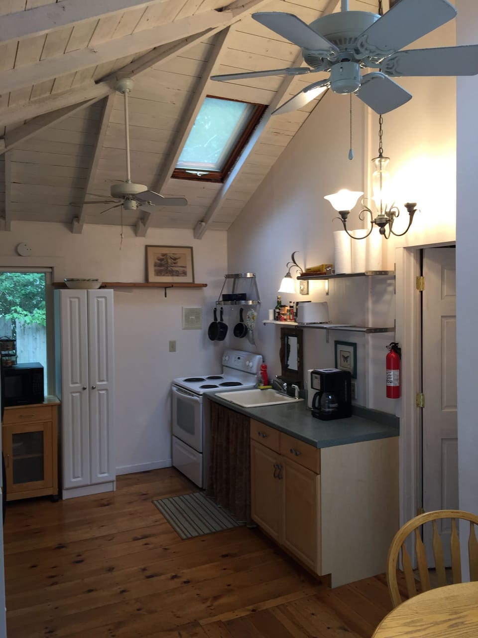 Main Cottage Kitchen