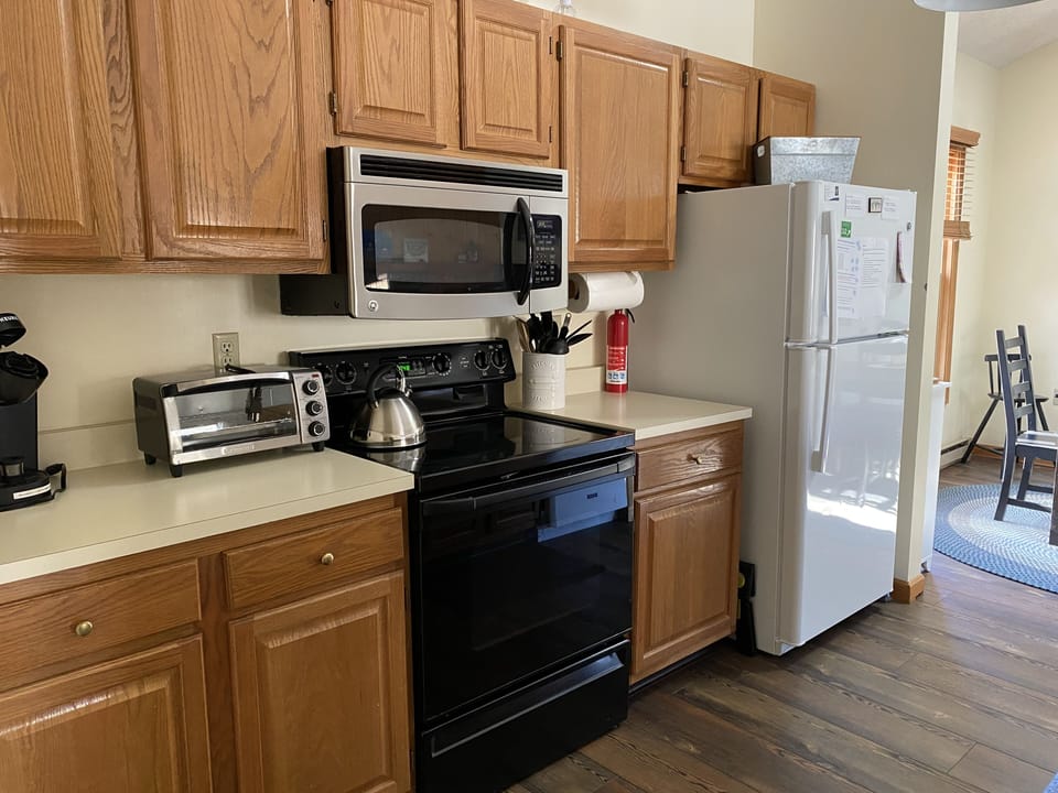 Fully stocked kitchen, just bring food.