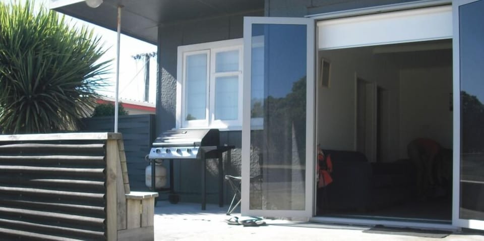 Front deck