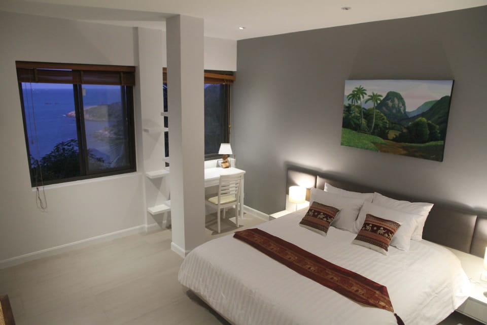 5 BR Beach View Tongsai Bay (BS)
