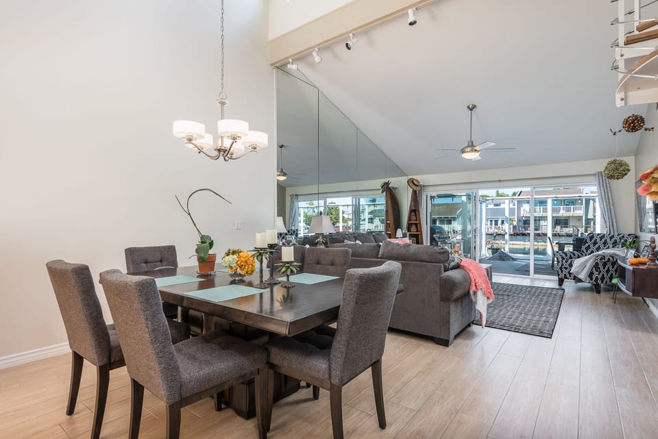 Open floor plan.