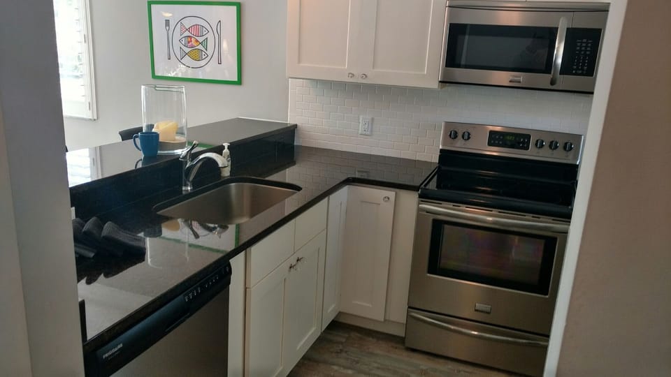 Fully equipped kitchen with all the comforts of home.
