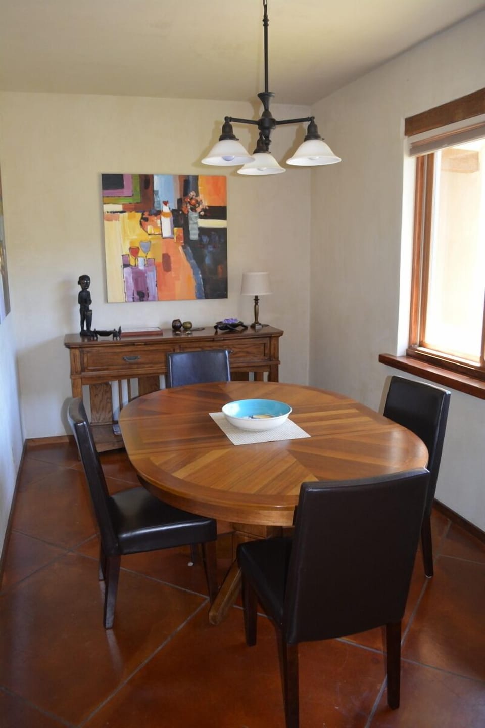 Dining Room, seats up to 6