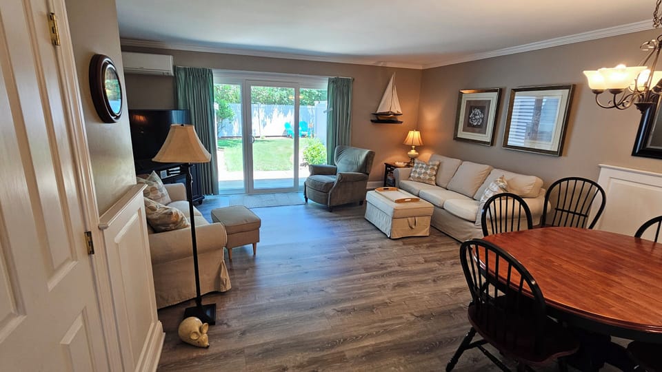 Different angle - Family room and dining area.