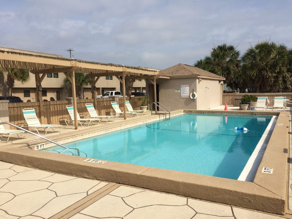 Heated Complex Pool