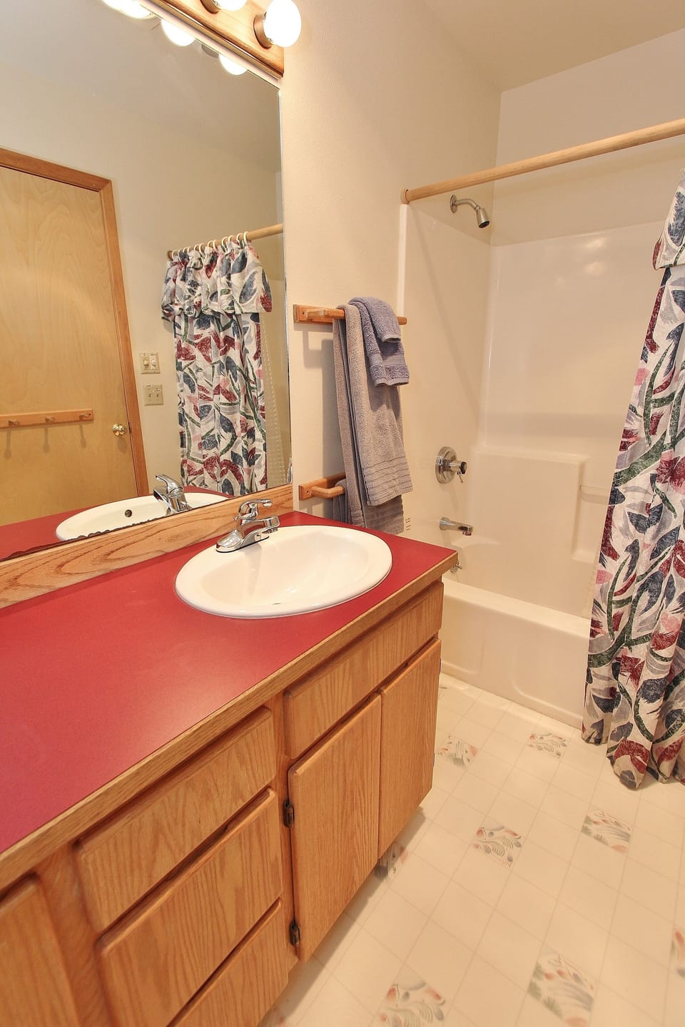 Main bathroom