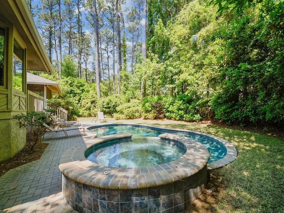 Private Hot Tub at 44 Old Military Road