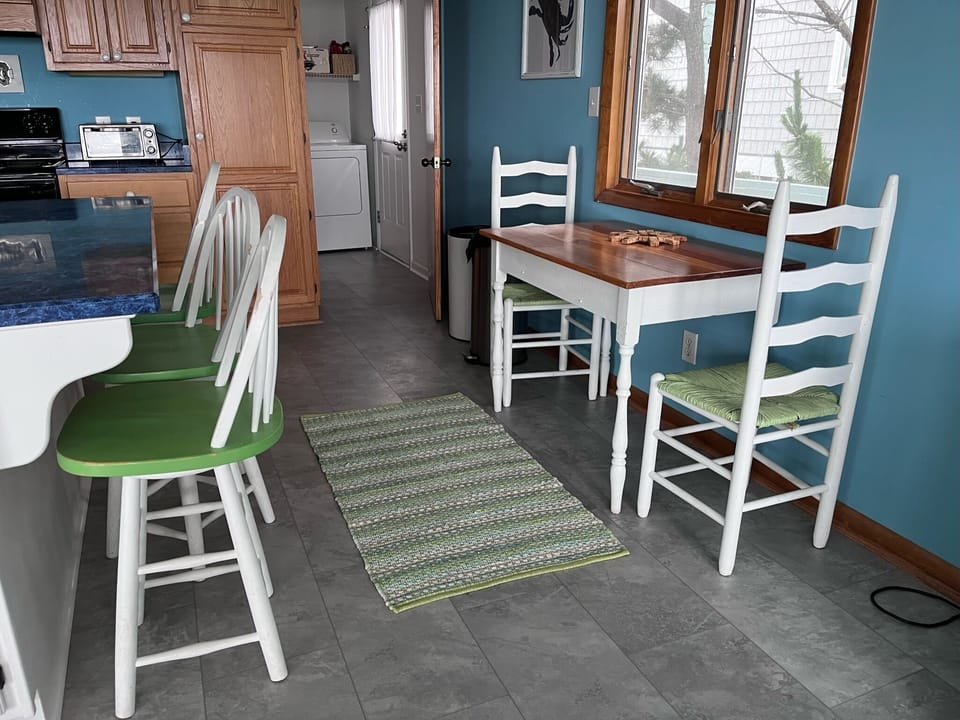 Kitchen area where you can sit and eat a favorite meal.