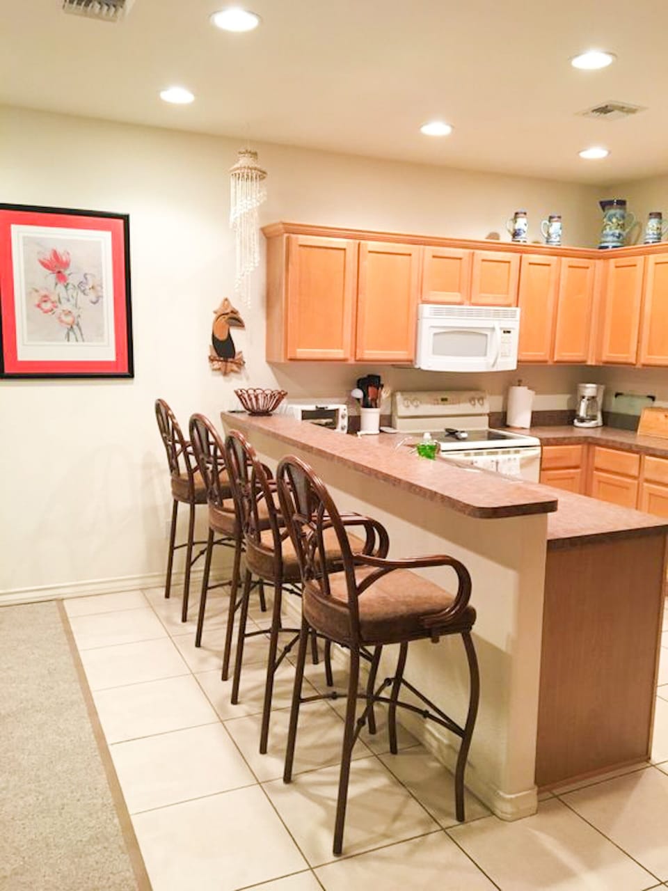 kitchen bar seats 4 