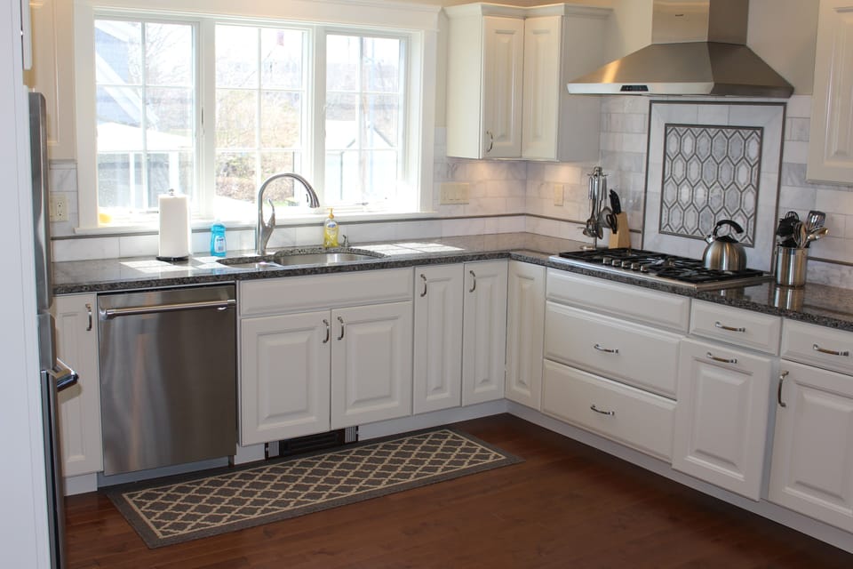 Fully stocked kitchen with all dishes/utensils etc...