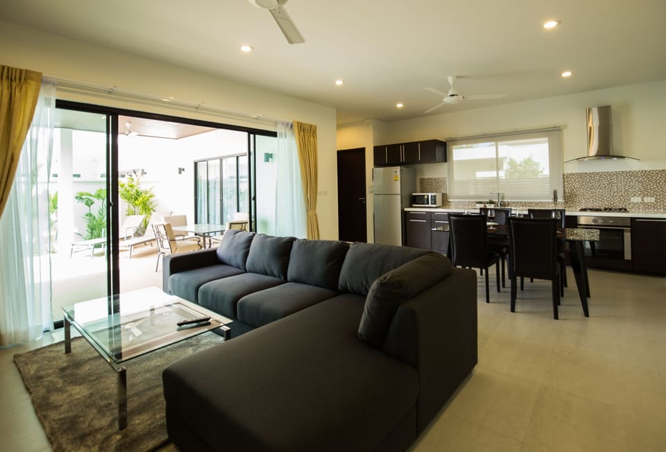 Elegant 2br Boutique Pool Villa by Intir