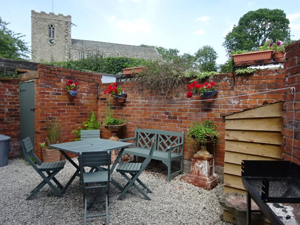 garden with view of the church