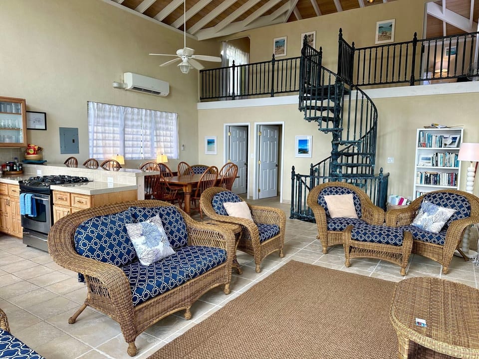 Family Room - Main Floor