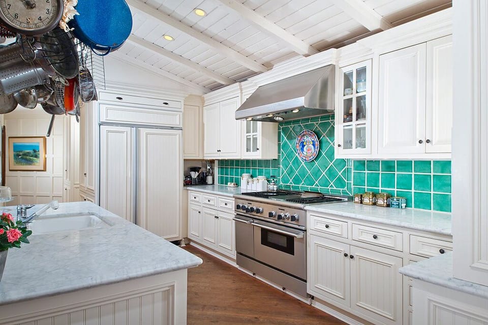 Gourmet Kitchen