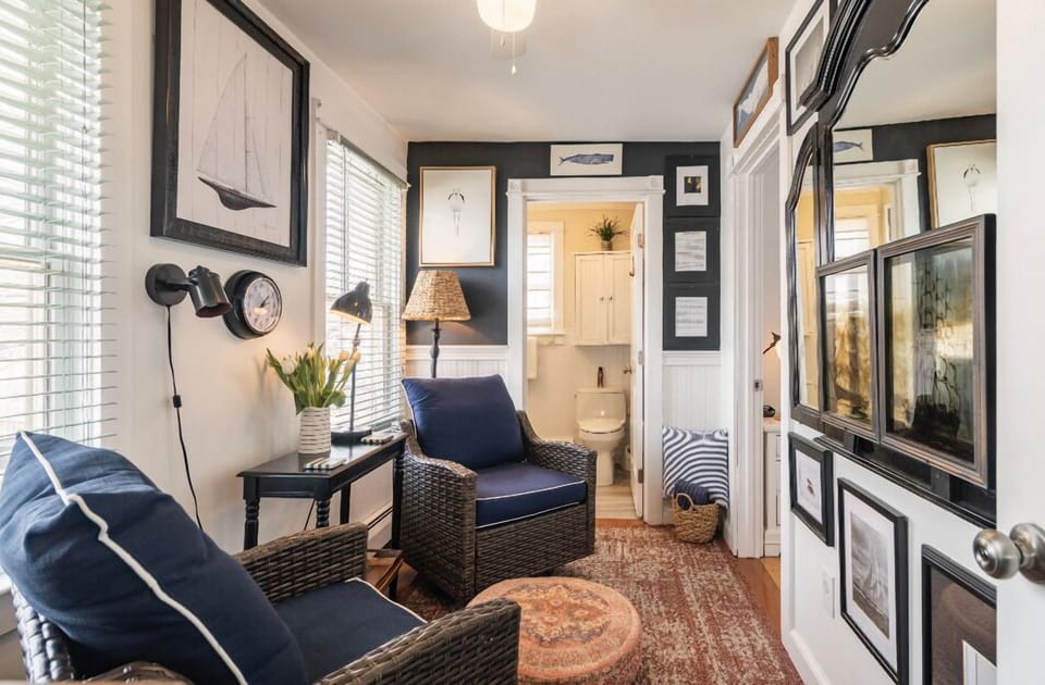 Small private cozy sitting room