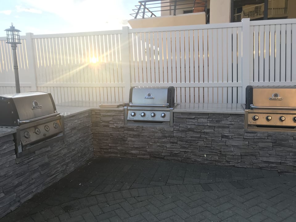 Grilling station at SBT