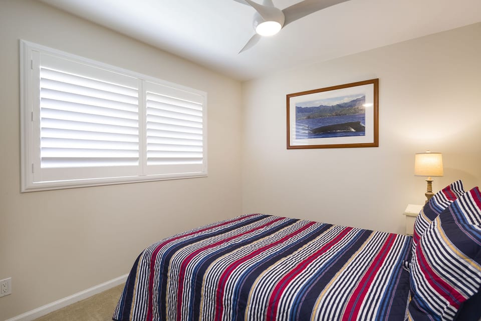 Small Guest Bedroom with Double Bed 