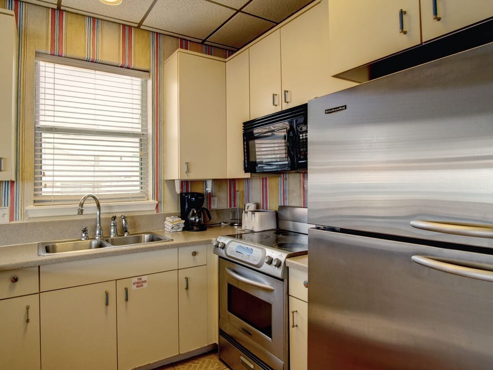 Kitchen Appliances