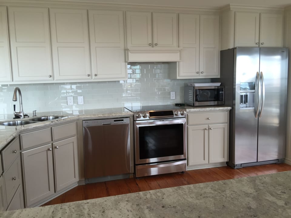 Open, custom kitchen with room for all the cooks! New refrigerator - 2020