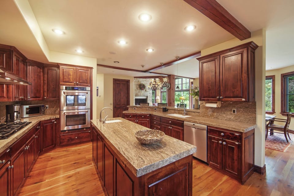 Spacious prep area, all major appliances; pans to delight chefs;  dishes for 14