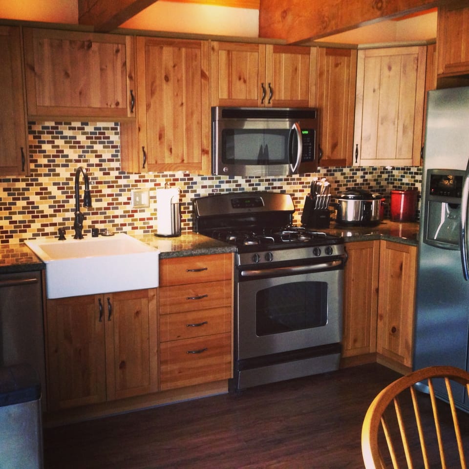 Brand New Kitchen with everything you need.. includes slow cooker, coffee maker!